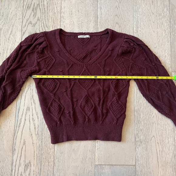 Abercrombie & Fitch V-Neck Maroon Soft Cozy Cable Knit Bobble Sweater XL - Picture 2 of 3
